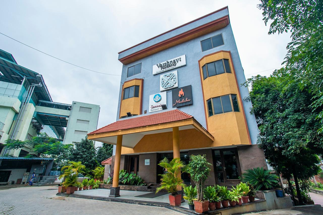 Oyo 18762 Vaishnavi Residency Bangalore Exterior foto